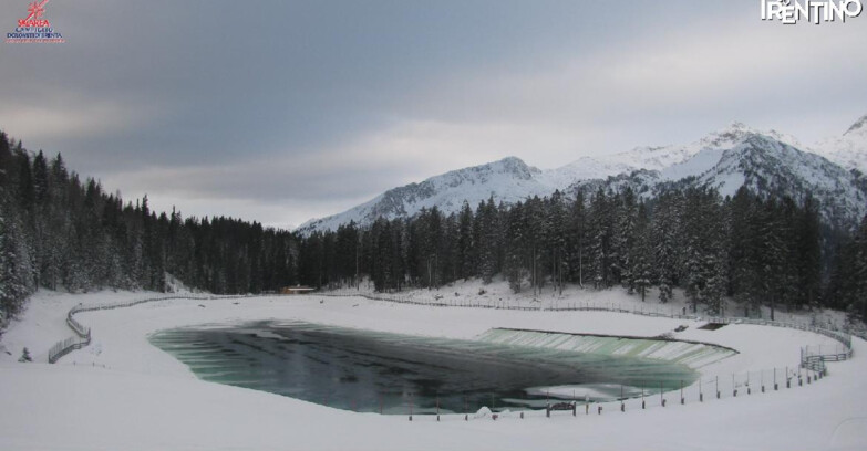Webcam Мадонна-ди-Кампильо  - Lago Montagnoli