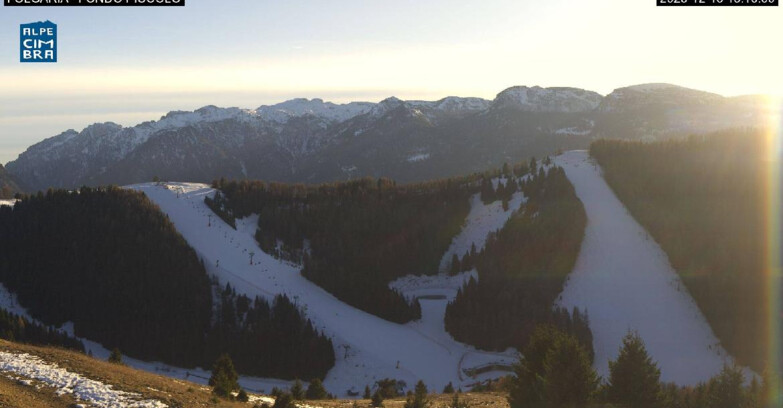 Webcam Skiarea Folgaria-Fiorentini - Folgaria Fondo Piccolo 