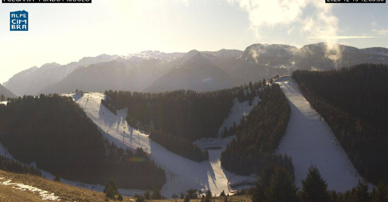 Webcam Skiarea Folgaria-Fiorentini - Folgaria Fondo Piccolo 