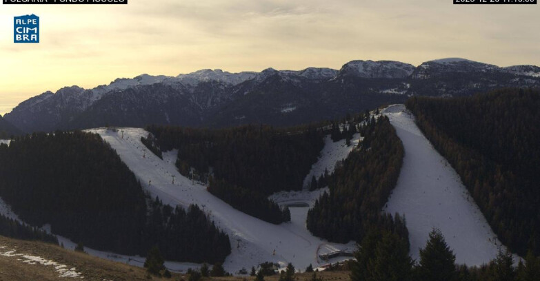 Webcam Skiarea Folgaria-Fiorentini - Folgaria Fondo Piccolo 