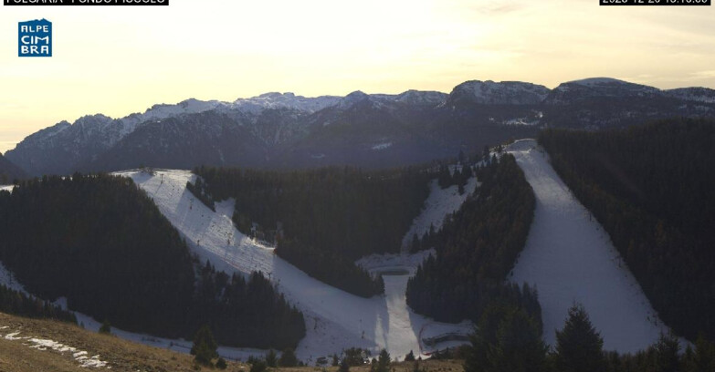 Webcam Skiarea Folgaria-Fiorentini - Folgaria Fondo Piccolo 