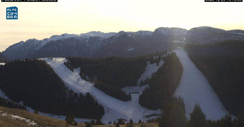 Webcam Skiarea Folgaria-Fiorentini - Folgaria Fondo Piccolo 