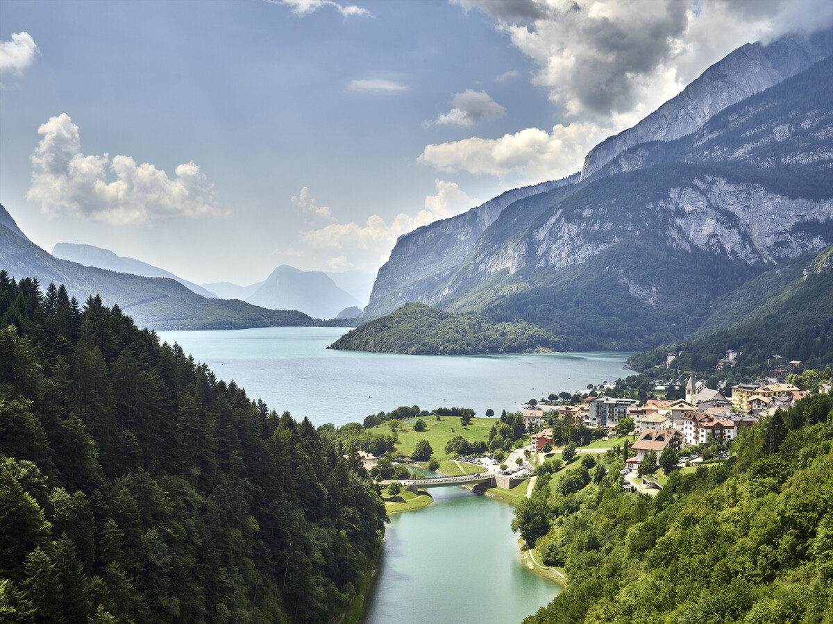 5 Pieknych Jezior 5 Wspanialych Pomyslow Na Lato Trentino Wlochy